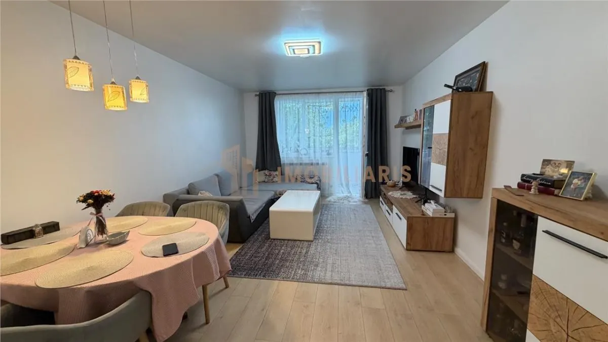 Apartament 3 camere + garaj, zona Moldovei - foto 4