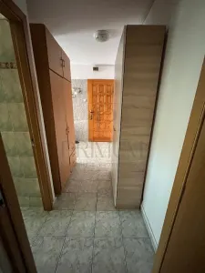 SAGULUI - APARTAMENT 1 CAMERA - mobilat, utilat, etaj intermediar - foto 4