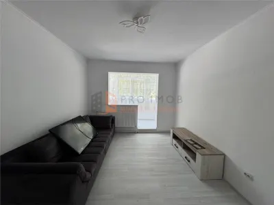 Apartament 2 camere cf 1 semidecomandat zona Balcescu - Buzau