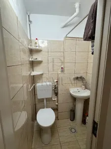 COMPLEX - AP 1 CAMERA - semimobilat, utilat, etaj intermediar - foto 7