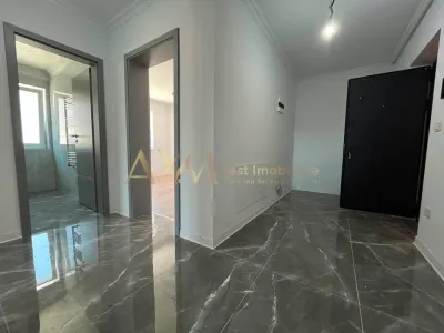 Vanzare apartament 2 camere - foto 14