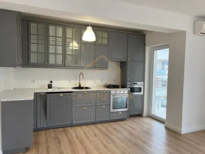 Apartament 3 camere de vanzare in complex cu piscina - foto 10