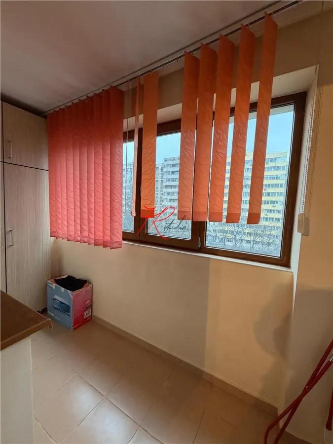 Vanzare apartament 2 camere decomandat Obor - foto 8