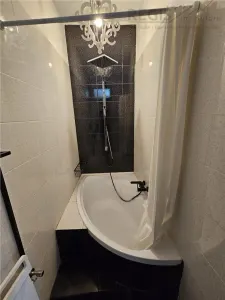 Investitie la cheie in zona centrala! 2 apartamente la casa, transformate in 3 unitati independente cu intrari separate – ideale pentru Airbnb - foto 21