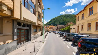 2 camere cu caracter, regim vila, echipate, panorama montana, istorie, Central, Brasov - Brasov