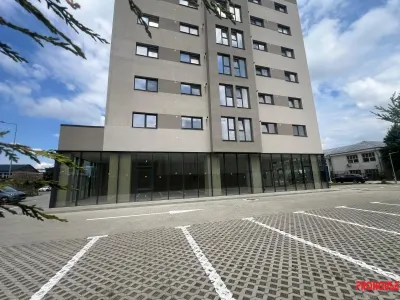 Spațiu comercial modern 155 mp, la cheie, cu două intrări – Bacău - foto 2