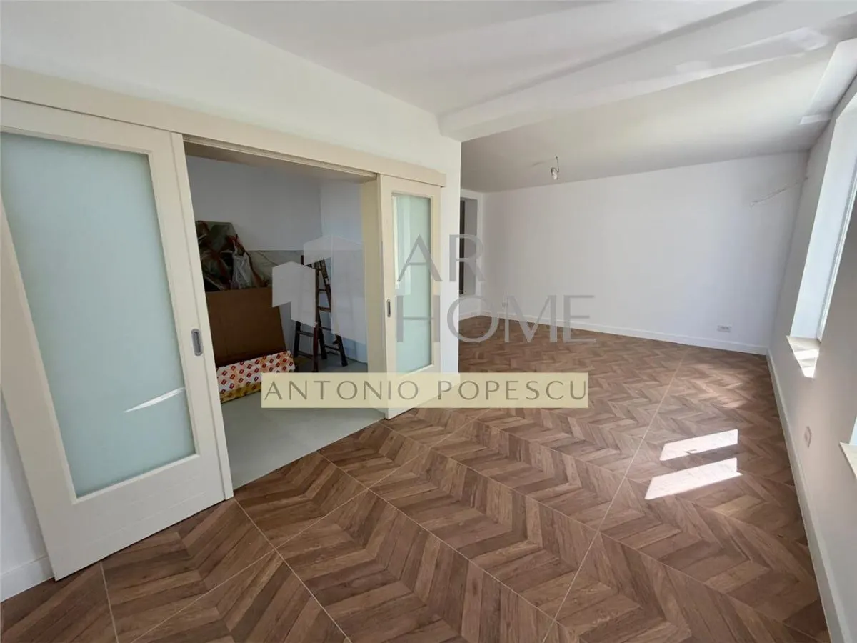 Casa 5 camere, ansamblu rezidential cu piscina, in Paulesti Prahova. - foto 7