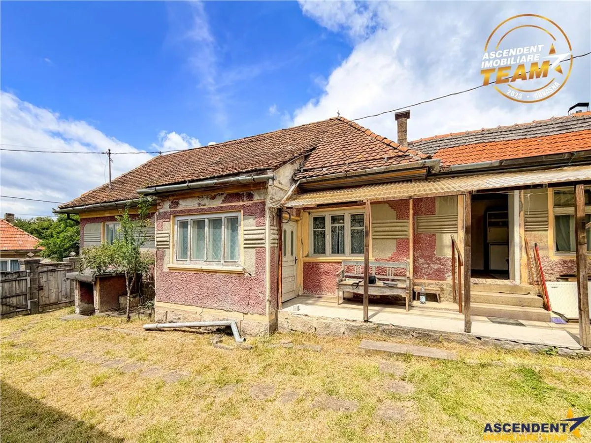 Casa din caramida cu 1.087 mp teren, pozitie centrala, utilitati la poarta, Micfalau, Covasna - foto 9