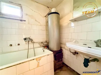Casa din caramida cu 1.087 mp teren, pozitie centrala, utilitati la poarta, Micfalau, Covasna - foto 10