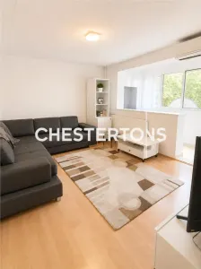 Vanzare apartament 3 camere Drumul Taberei langa parcul Moghioros si metrou - Bucuresti