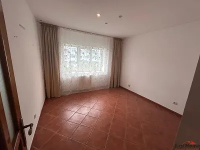 Apartament cu 2 camere de vanzare, zona centrala (Capela) - foto 7