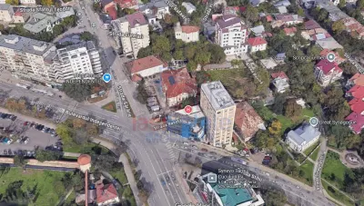 Central  Tg. Cucu  TEREN 880mp  Constructii 347 mp  autodemolabile - Iasi
