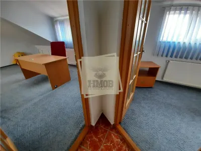 Spatiu birouri 5 camere 2 bai in zona centrala - foto 12