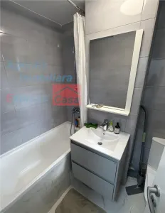 Revanzare, fara TVA: Apartament 3 camere, bloc nou, zona semicentrala - foto 7