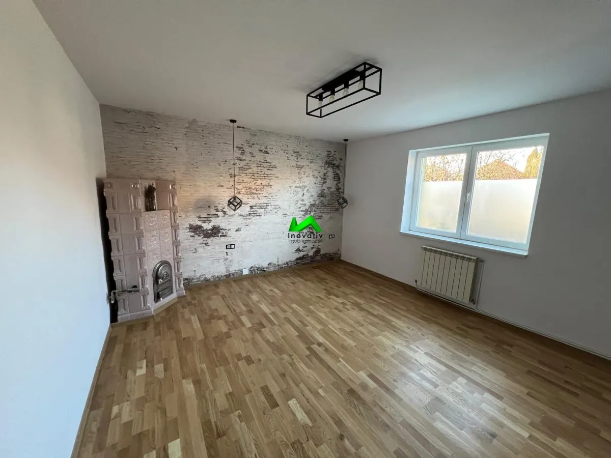 casa de inchiriat 5 camere Sibiu Zona LUPTEI - foto 1