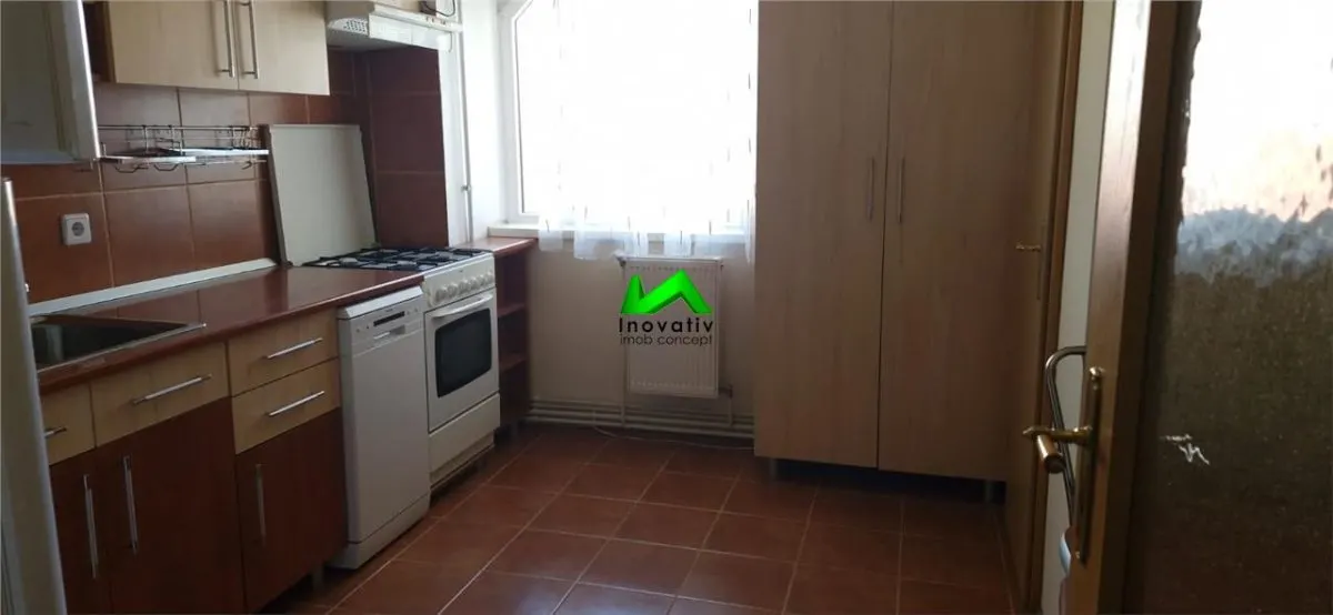 Apartament de inchiriat 3 camere Sibiu Mihai Viteazul - foto 8