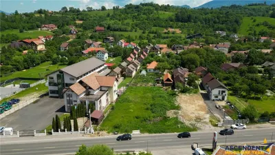 Intravilan, aria castelul Bran,utilitati,acces apreciabil: FILM! - foto 6