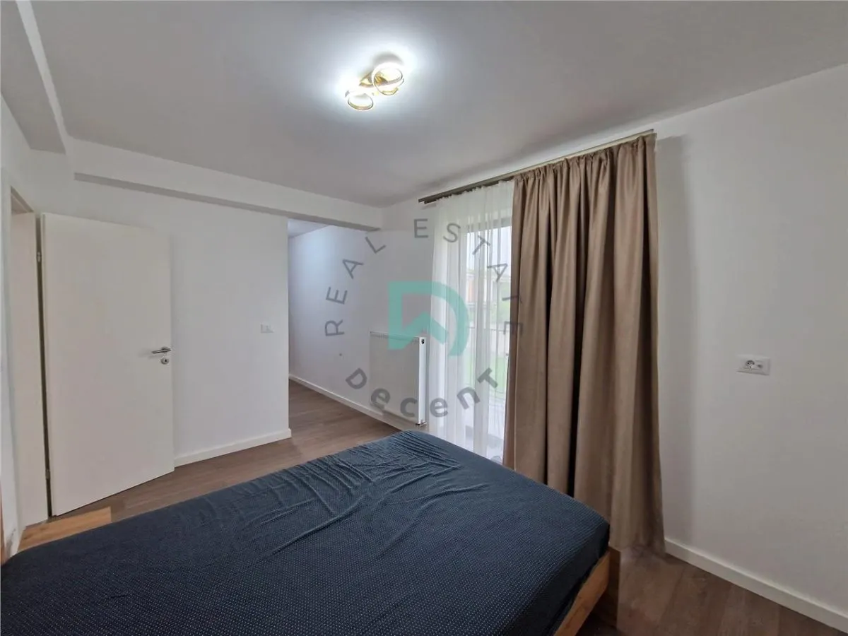 Casa, 4 camere, Bartolomeu, Brasov - foto 6
