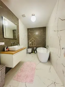 PENTHOUSE DE ÎNCHIRIAT – 100 MP + TERASĂ 60 MP  BLOC NOU - foto 9