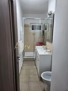 Vanzare apartament 3 camere - foto 4