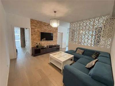 Apartament cu 3 camere zona Casa Crisan - Baia Mare