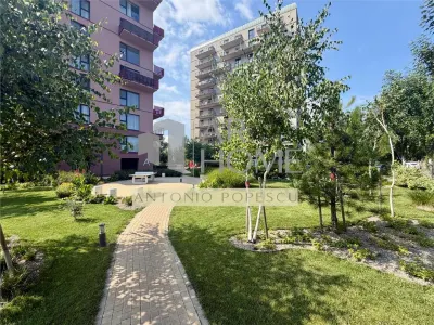 Apartament 2 camere, 2 bai, partial mobilat, Ploiesti,zona Democratiei - Ploiesti