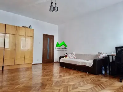 Apartament de vanzare 2 camere pivnita Sibiu Constitutiei - foto 2