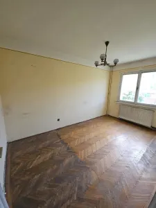Apartament  2 camere decomandat, Astra-piata, 89000 Euro - Brasov