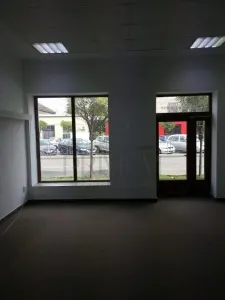 Spatiu comercial - zona excelenta - centrala proprie - aer conditionat - trifazic - Timisoara