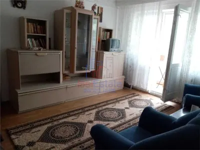Apartament 3 camere la etajul 1 intr-o zona linistita din Pacurari - Iasi