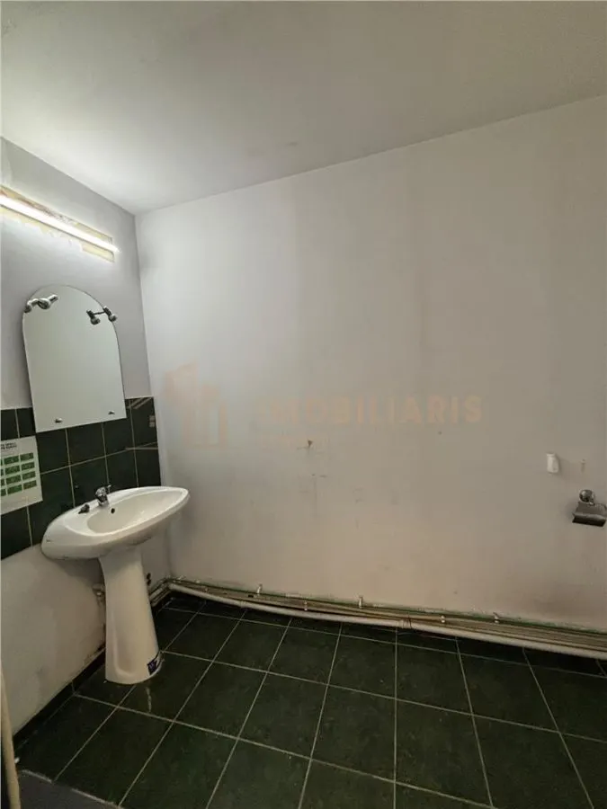 Spatiu  comercial de inchiriat strada Victoriei - foto 3