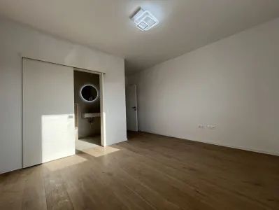 Apartament 3 camere Tractorul- Mosaic Residence , liber , 169500 Euro - Brasov