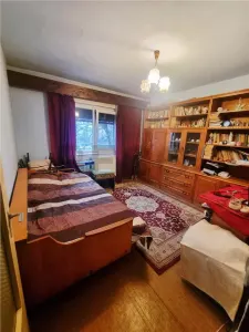 RECO Apartament  cu 3 camere +2 bai decomadat Oradea-Calea Aradului - foto 9