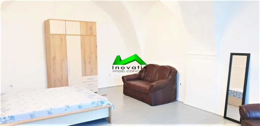 Apartament de inchiriat 2 camere Sibiu Central - foto 1