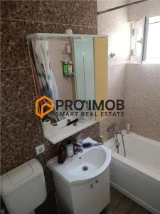 Apartament 2 camere cf 2 semidecomandat zona Obor - foto 12