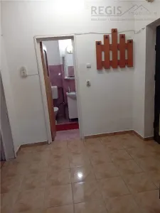 Apartament de vanzare 2 camere Racadau cu parcare si boxa NEGOCIABIL - foto 10