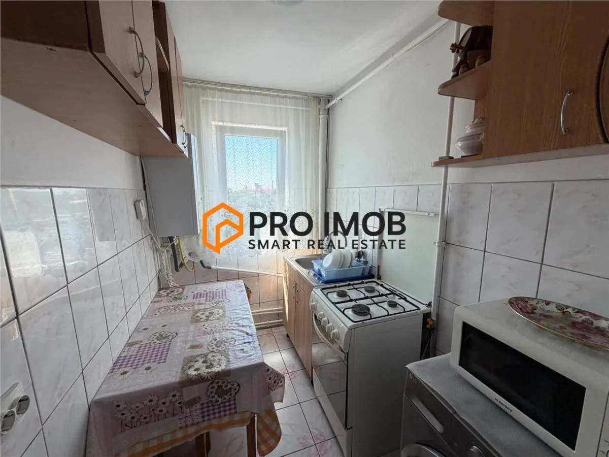 Apartament 4 camere cf 3 semidecomandat zona Micro 5 - foto 8