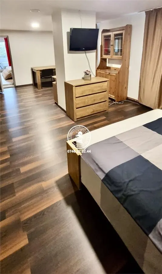 Apartament 3 camere de închiriat Copou - foto 14