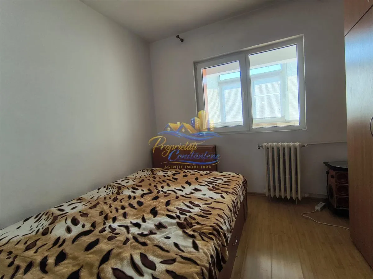 De vanzare Apartament 4 camere Constanta Inel II - foto 4