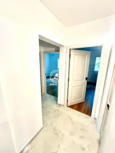 Apartament cu 4 camere Dacia, et 1 - foto 9