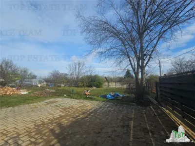 Loturi 500mp intre case langa Padurea Teghes - Teghes