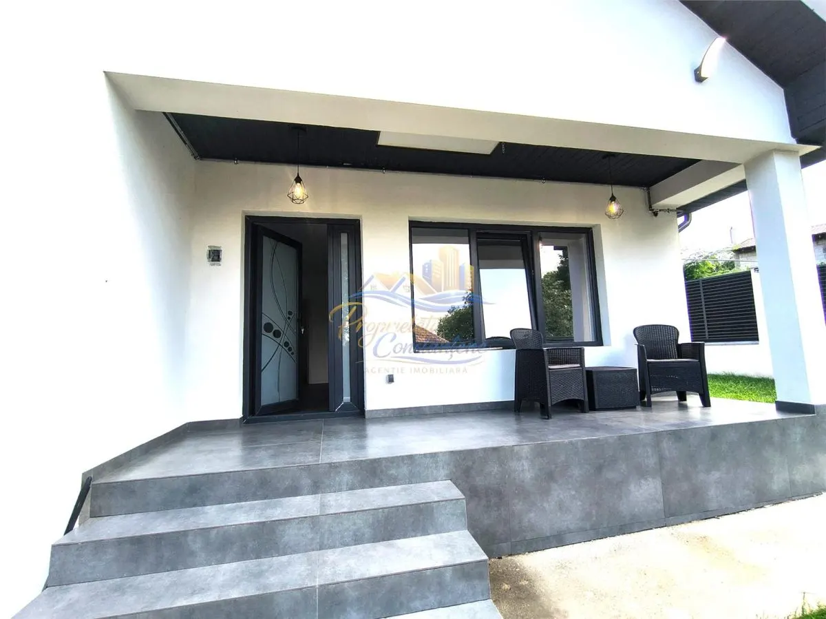 Casa de vanzare in Valu lui Traian - foto 2