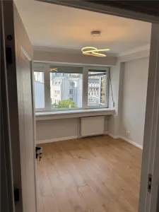 Vanzare apartament 3 camere | ultracentral Parc Cismigiu | etaj 7/8 | renovat integral nou | bl 1960 | centrală proprie | impecabil | - foto 8