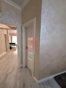 Apartament de Lux in Bloc Nou, Zona Faleza Nord - foto 5