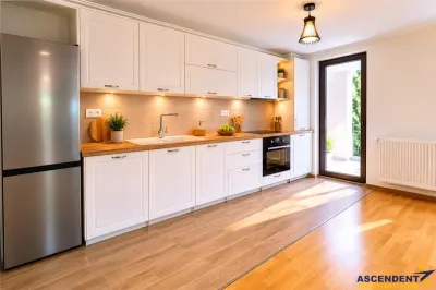 Priveliste de vis din MIcul Penthouse, terasa + gradina 50 mp, Cetatea Brasov - foto 9