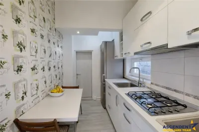 Pe domeniu de 1.750mp, rezidenta in Central, Sacele, Brasov - foto 6