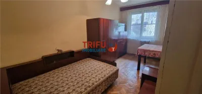 Apartament 3 camere de vanzare zona Centru - foto 8