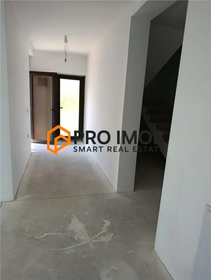 Casa tip P+M zona Capatanesti - foto 7