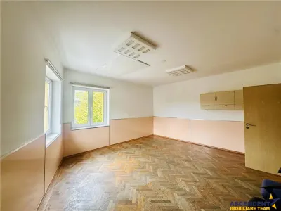 Proprietate versatila-:pretabila spatiu birouri, gradinita/scoala, centru medical, zona Blumana, Brasov - foto 6