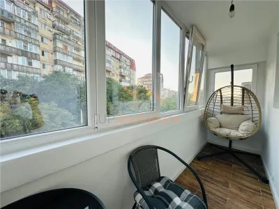 APARTAMENT 4 CAMERE | RENOVAT | ZONA NUFARUL | A.PENES CURCANU - foto 3